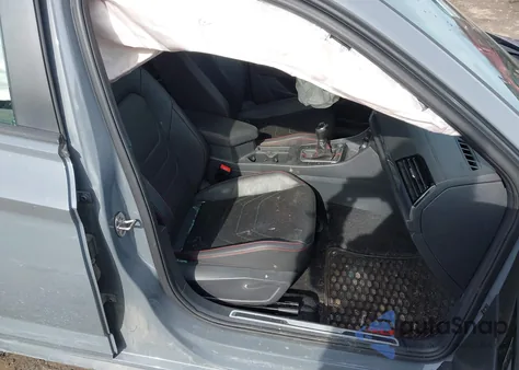 2019 Volkswagen Jetta Gli/35Th Anniversary Edition/Autobahn/S from USA, damaged, VIN 3VW5T7BU7KM167779